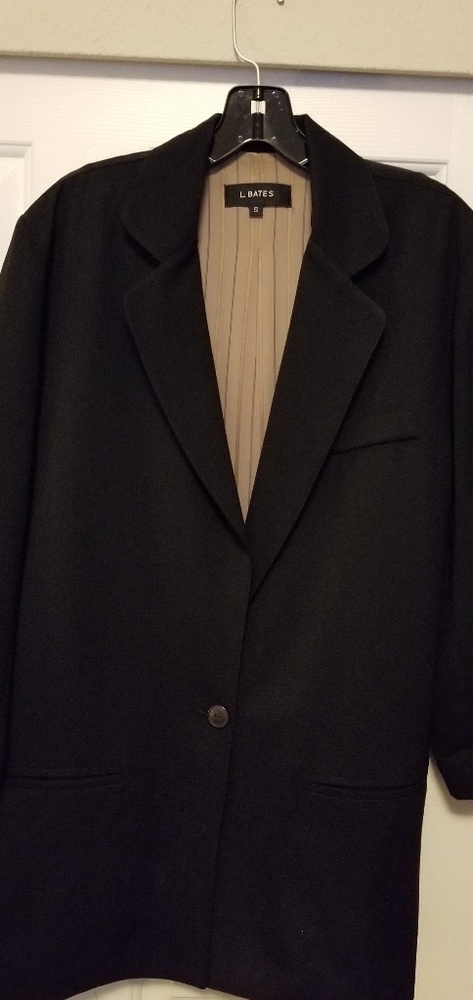 L Bates long blazer